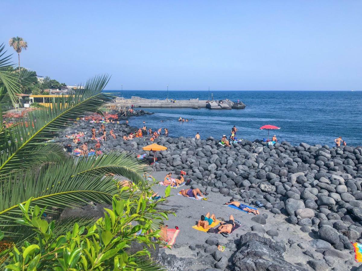 Ferienwohnung La Casa Di Iside A Mare Catania Exterior foto
